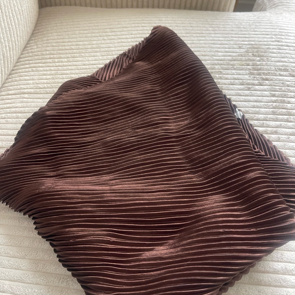 Brown Pleated Scarf